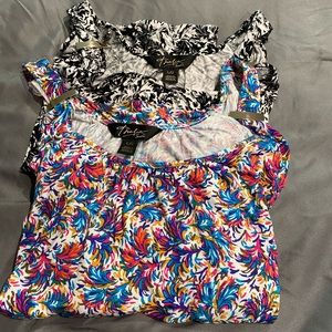 Thalia Sodi cold shoulder tops. Size Large